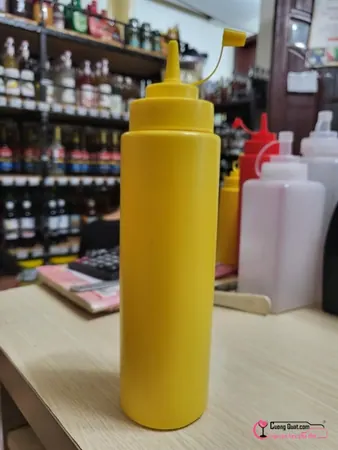 Bình Đựng Sữa Đường 700ml (Vàng), Cái 700ml